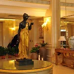 Central International Hotel